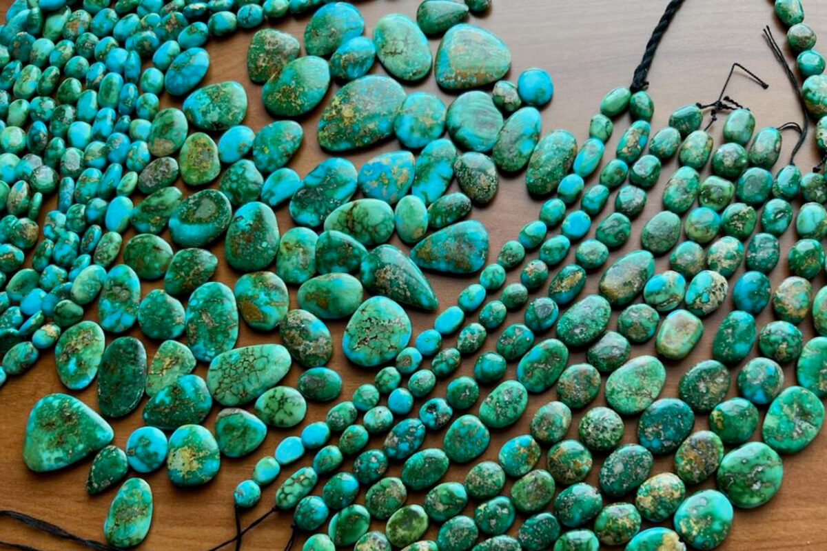 green-turquoise green-turquoise